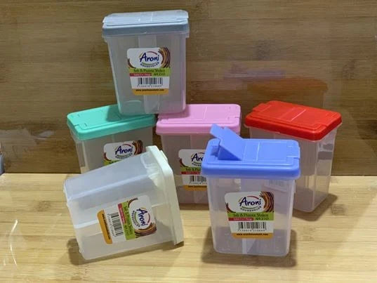 2-in-1 Salt & Pepper Shaker